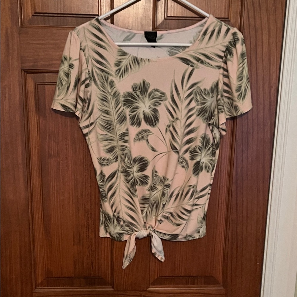 W5 Tropical Print Tie-Front Blouse